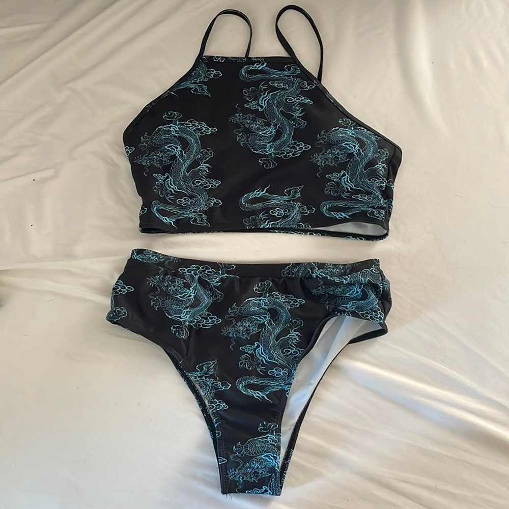 Never worn